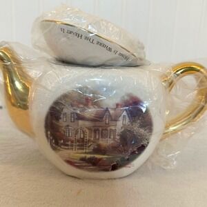 Thomas Kinkade Teapot White New Home Is Where The Heart Is Gold Trim Cottage MCM